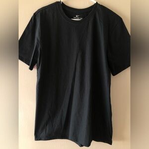 Nike T shirt new no tags 🏷️